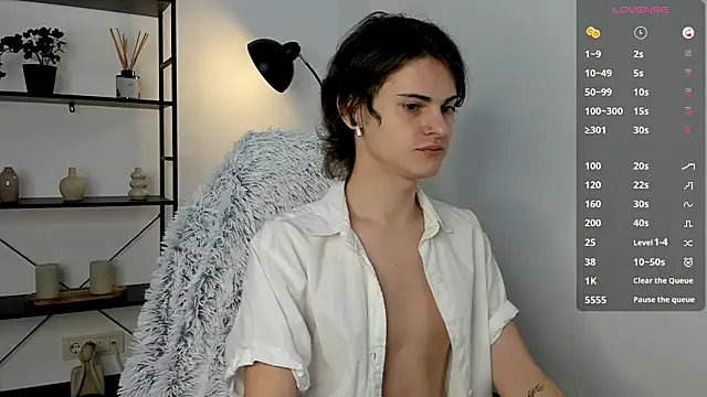 Snapshot of little_femb0y chatting on 02-12-26, 11:38 little femb0y online show from 02-12-26, 11:38