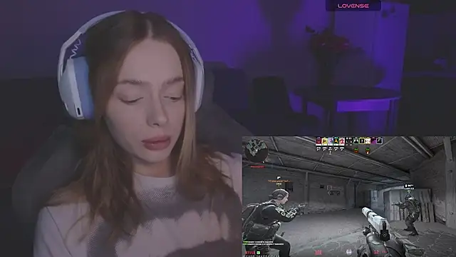 Snapshot of _MayShy_ chatting on 12-02-25, 06:19 MayShy online show from 12-02-25, 06:19