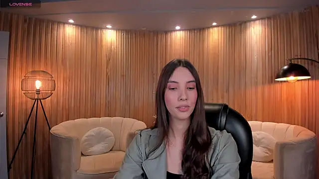 Snapshot of AnaisNin chatting on 10-15-25, 04:45 AnaisNin online show from 10-15-25, 04:45