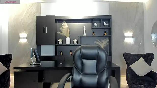 Snapshot of AnaisNin chatting on 10-30-25, 03:19 AnaisNin online show from 10-30-25, 03:19