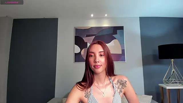 Snapshot of AnaisNin chatting on 12-20-25, 09:16 AnaisNin online show from 12-20-25, 09:16