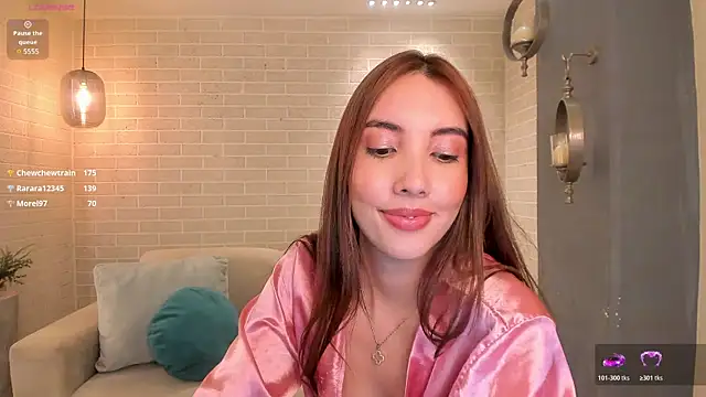 Snapshot of AnaisNin chatting on 01-05-26, 05:27 AnaisNin online show from 01-05-26, 05:27