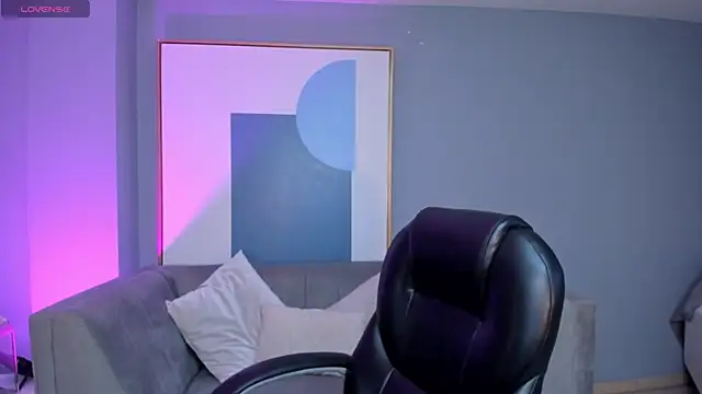 Snapshot of AnaisNin chatting on 02-09-26, 11:25 AnaisNin online show from 02-09-26, 11:25