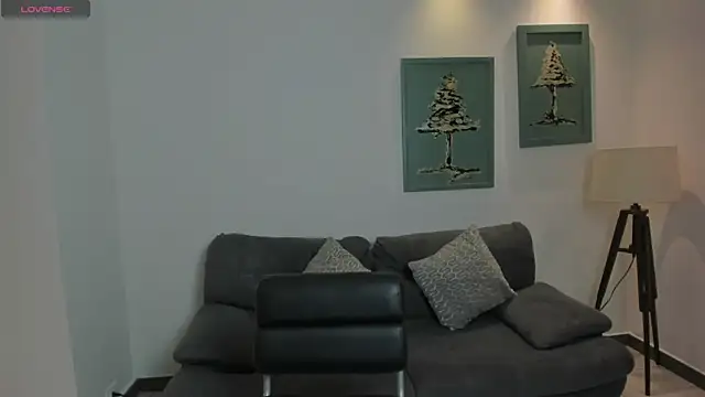 Snapshot of AnaisNin chatting on 06-23-26, 11:52 AnaisNin online show from 06-23-26, 11:52