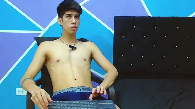 Snapshot of jhony-sex chatting on 12-21-24, 04:52 jhony-sex online show from 12-21-24, 04:52