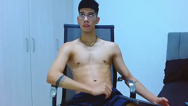 Snapshot of jhony-sex chatting on 10-02-25, 06:31 jhony-sex online show from 10-02-25, 06:31