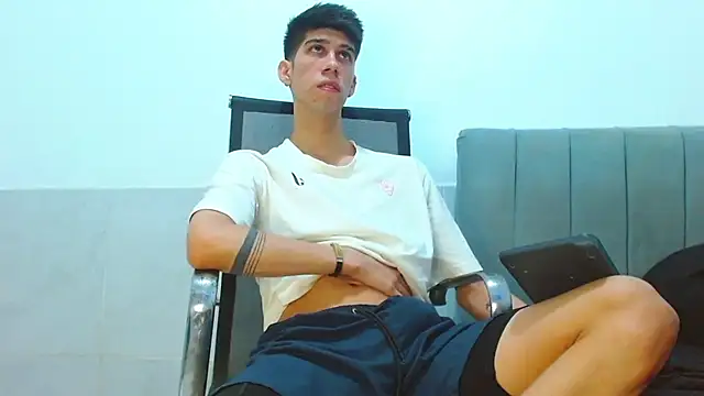 jhony-sex online show from 07-16-26, 08:15