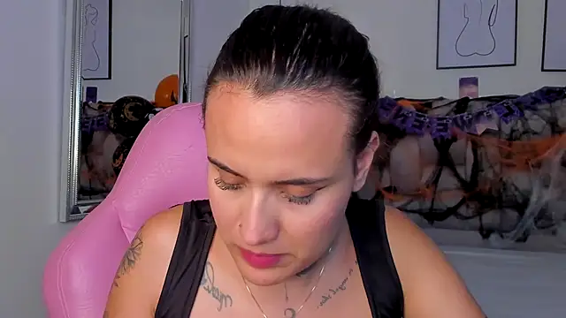 Susan-Sweet-7 online show from 10-27-25, 11:41