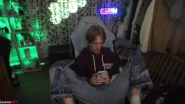 twinkben online show from 12-09-24, 09:48