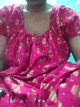 Snapshot of Bengoli--bhabhi chatting on 01-04-25, 04:00 Bengoli--bhabhi online show from 01-04-25, 04:00