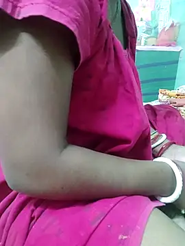 Snapshot of Bengoli--bhabhi chatting on 11-09-25, 04:27 Bengoli--bhabhi online show from 11-09-25, 04:27