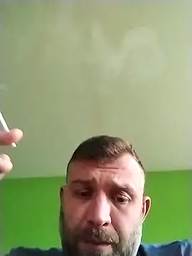 Snapshot of chada1980 chatting on 02-03-25, 07:18 chada1980 online show from 02-03-25, 07:18