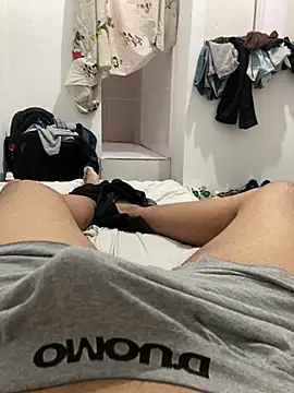 Snapshot of thfrances chatting on 12-12-24, 09:48 thfrances online show from 12-12-24, 09:48