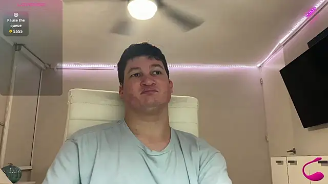 Snapshot of Lorenzo_hernandez chatting on 09-30-25, 10:48 Lorenzo hernandez online show from 09-30-25, 10:48