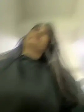 IrisBaker online show from 02-08-25, 10:29