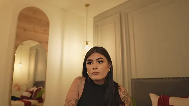 Snapshot of IrisBaker chatting on 02-16-26, 10:17 IrisBaker online show from 02-16-26, 10:17