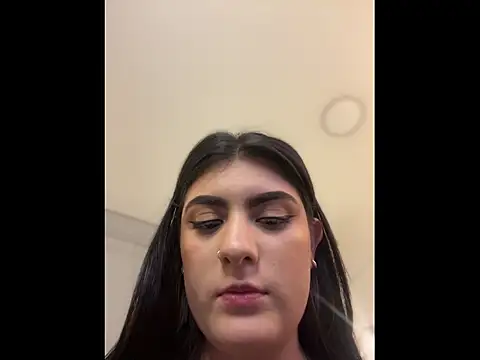 Snapshot of IrisBaker chatting on 05-18-26, 10:15 IrisBaker online show from 05-18-26, 10:15