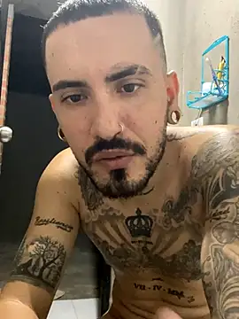 Snapshot of smoker445 chatting on 10-05-25, 10:07 smoker445 online show from 10-05-25, 10:07