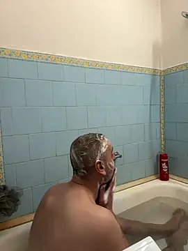 Snapshot of Huncutkuki chatting on 01-17-25, 04:36 Huncutkuki online show from 01-17-25, 04:36