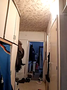 Snapshot of Huncutkuki chatting on 03-01-25, 04:00 Huncutkuki online show from 03-01-25, 04:00