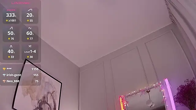 LoryWood online show from 02-24-25, 05:53