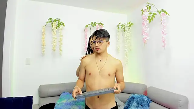 UNIVERSAL SEXX  online show from 10-01-25, 05:46