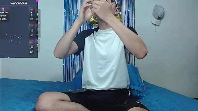 samfox  online show from 09-15-25, 11:21