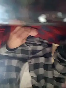 dougyhung2231 online show from 04-01-26, 05:43