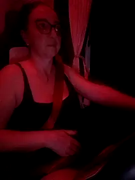 Snapshot of cuplubijoanna chatting on 02-27-25, 04:09 cuplubijoanna online show from 02-27-25, 04:09