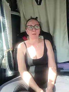 Snapshot of cuplubijoanna chatting on 03-01-25, 10:45 cuplubijoanna online show from 03-01-25, 10:45