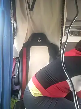 Snapshot of cuplubijoanna chatting on 03-17-25, 05:38 cuplubijoanna online show from 03-17-25, 05:38