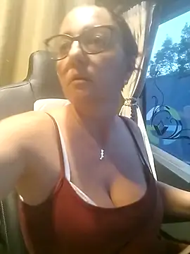 Snapshot of cuplubijoanna chatting on 09-09-25, 05:29 cuplubijoanna online show from 09-09-25, 05:29