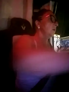 Snapshot of cuplubijoanna chatting on 09-15-25, 11:38 cuplubijoanna online show from 09-15-25, 11:38