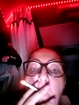 Snapshot of cuplubijoanna chatting on 11-10-25, 04:17 cuplubijoanna online show from 11-10-25, 04:17