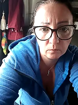 Snapshot of cuplubijoanna chatting on 11-22-25, 03:00 cuplubijoanna online show from 11-22-25, 03:00