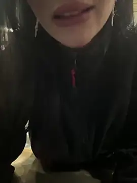 Snapshot of hrnxyygirl chatting on 12-12-24, 12:38 hrnxyygirl online show from 12-12-24, 12:38