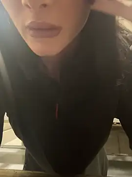 Snapshot of hrnxyygirl chatting on 12-12-24, 11:36 hrnxyygirl online show from 12-12-24, 11:36