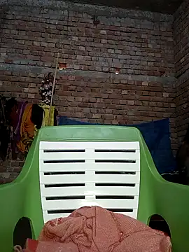 Snapshot of Simaran_bhabhi chatting on 03-02-25, 08:27 Simaran bhabhi online show from 03-02-25, 08:27