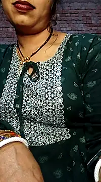 Snapshot of Simaran_bhabhi chatting on 03-14-25, 02:52 Simaran bhabhi online show from 03-14-25, 02:52