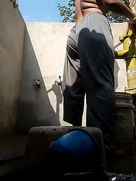 Snapshot of Simaran_bhabhi chatting on 03-15-25, 04:24 Simaran bhabhi online show from 03-15-25, 04:24