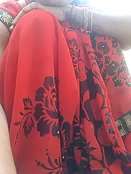 Snapshot of Simaran_bhabhi chatting on 03-21-25, 01:13 Simaran bhabhi online show from 03-21-25, 01:13