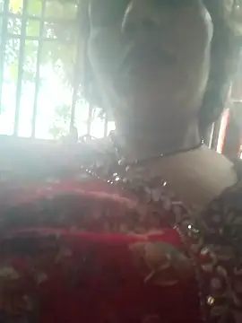 Snapshot of Simaran_bhabhi chatting on 09-16-25, 12:22 Simaran bhabhi online show from 09-16-25, 12:22