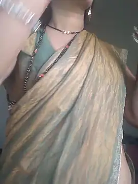 Snapshot of Simaran_bhabhi chatting on 09-30-25, 11:26 Simaran bhabhi online show from 09-30-25, 11:26