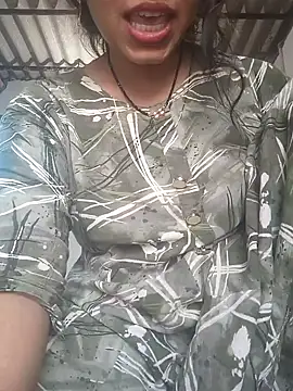 Snapshot of Simaran_bhabhi chatting on 10-01-25, 12:38 Simaran bhabhi online show from 10-01-25, 12:38