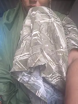 Snapshot of Simaran_bhabhi chatting on 10-10-25, 12:42 Simaran bhabhi online show from 10-10-25, 12:42