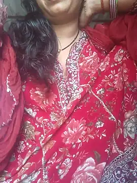 Snapshot of Simaran_bhabhi chatting on 10-21-25, 01:17 Simaran bhabhi online show from 10-21-25, 01:17