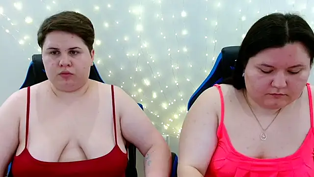 BeckyAndHellen online show from 07-10-26, 12:30