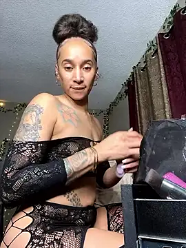 Shuggabutt online show from 01-15-26, 01:21