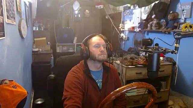 Snapshot of long_thinmint86 chatting on 02-25-25, 06:31 long thinmint86 online show from 02-25-25, 06:31