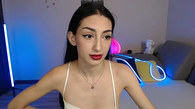 Lina Robbins online show from 03-08-25, 09:18